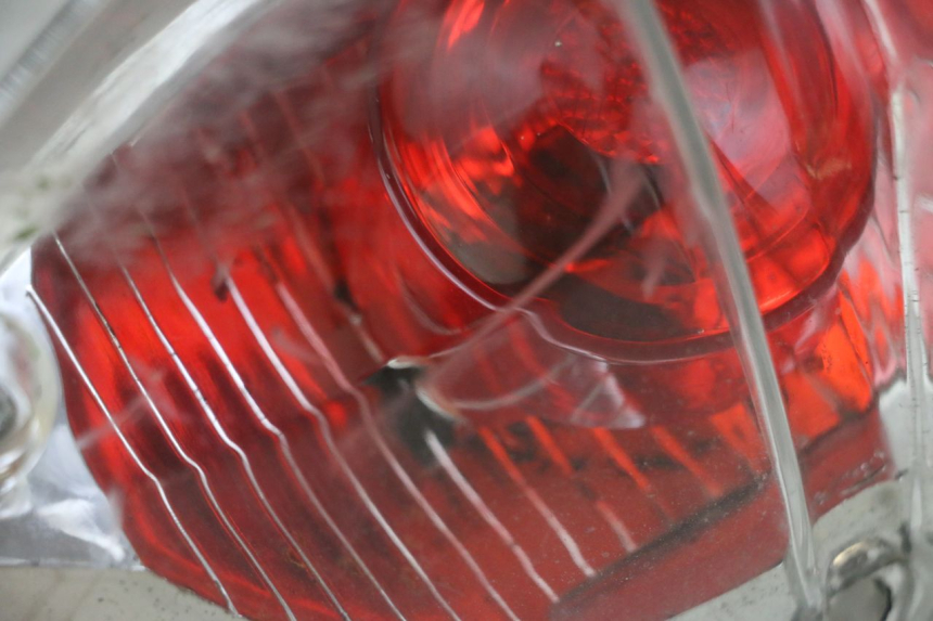 photo de LUZ TRASERA PEUGEOT SPEEDFIGHT 2 LC 50 (2000 - 2009)