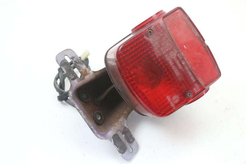 photo de LUZ TRASERA SUZUKI GN 125 (1997 - 2000)