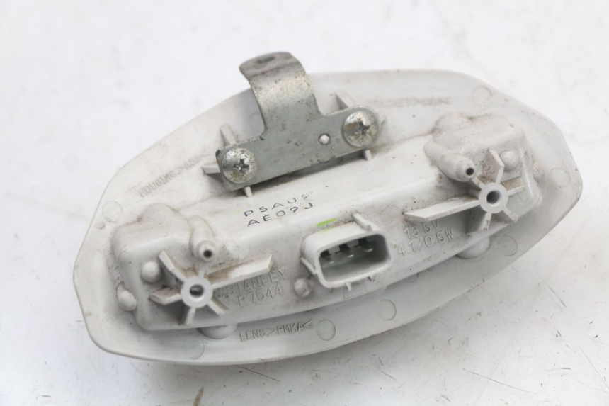 photo de LUZ TRASERA SUZUKI GSR 750 (2011 - 2017)