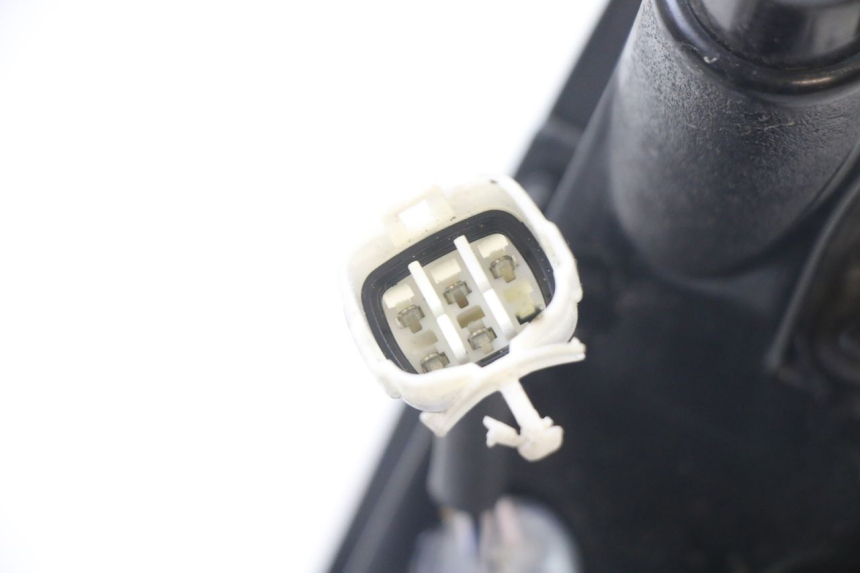 photo de LUZ TRASERA APRILIA SXR 50 (2021 - 2023)