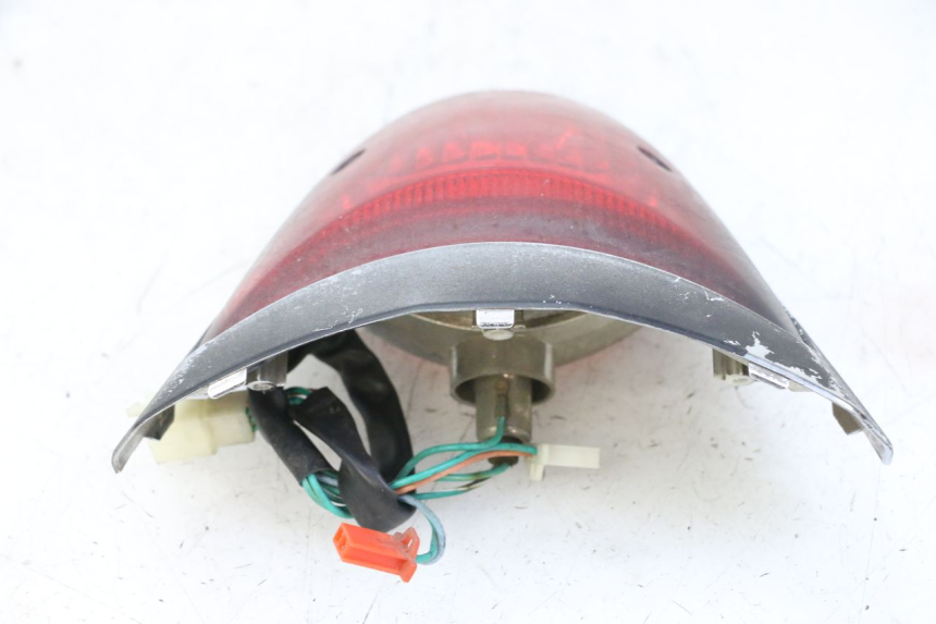 photo de LUZ TRASERA SYM FIDDLE 3 III 50 (2014 - 2020)