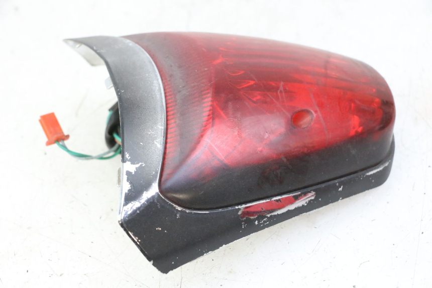 photo de LUZ TRASERA SYM FIDDLE 3 III 50 (2014 - 2020)