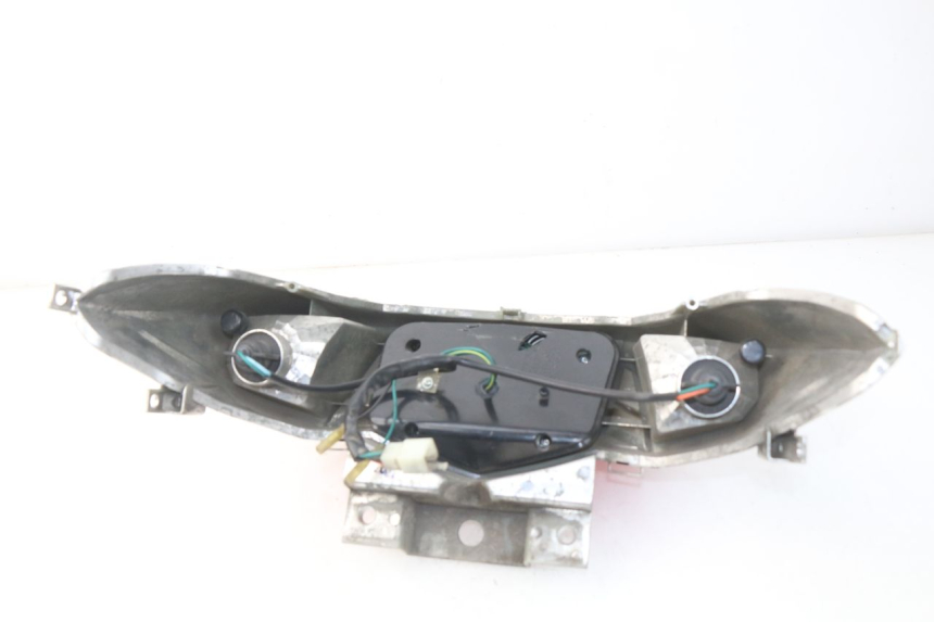 photo de LUZ TRASERA SYM JOYMAX 250 (2013 - 2017)