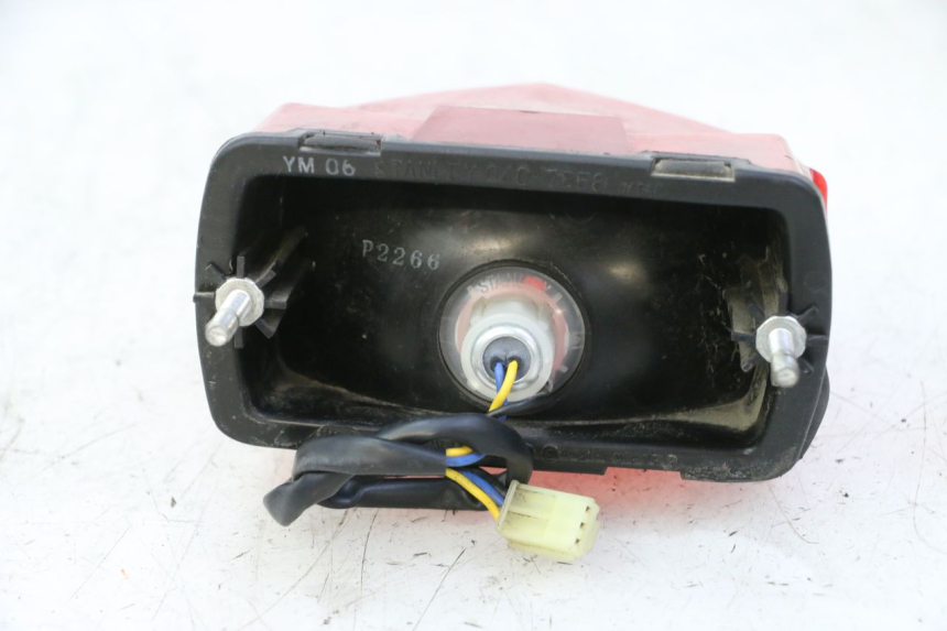 photo de LUZ TRASERA YAMAHA TDM ABS 900 (2002 - 2014)