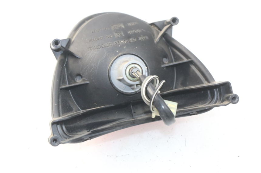 photo de LUZ TRASERA SUZUKI UC EPICURO 125 (1999 - 2003)