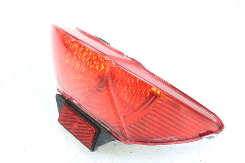 photo de LUZ TRASERA BEELINE VELOCE 4T 50 (2011 - 2020)