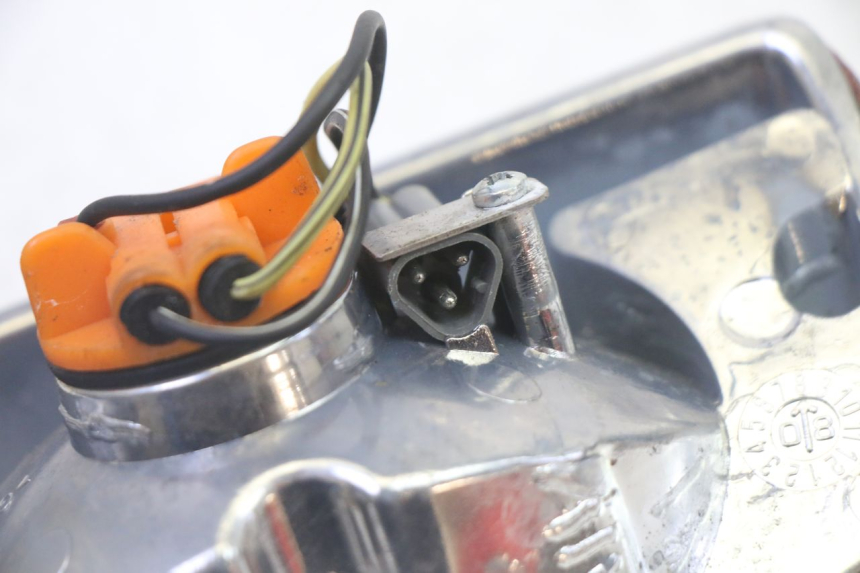 photo de LUZ TRASERA PIAGGIO VESPA S 2T 50 (2007 - 2014)