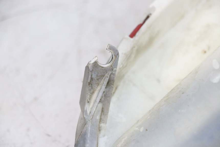 photo de LUZ TRASERA YAMAHA XMAX X-MAX 125 (2006 - 2009) - Primer plano técnico