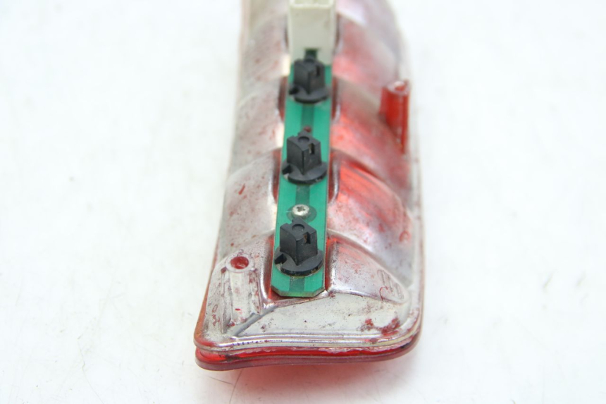 photo de LUZ TRASERA PIAGGIO X9 EVOLUTION 125 (2003 - 2007)