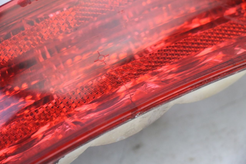 photo de LUZ TRASERA PIAGGIO X9 EVOLUTION 125 (2003 - 2007)