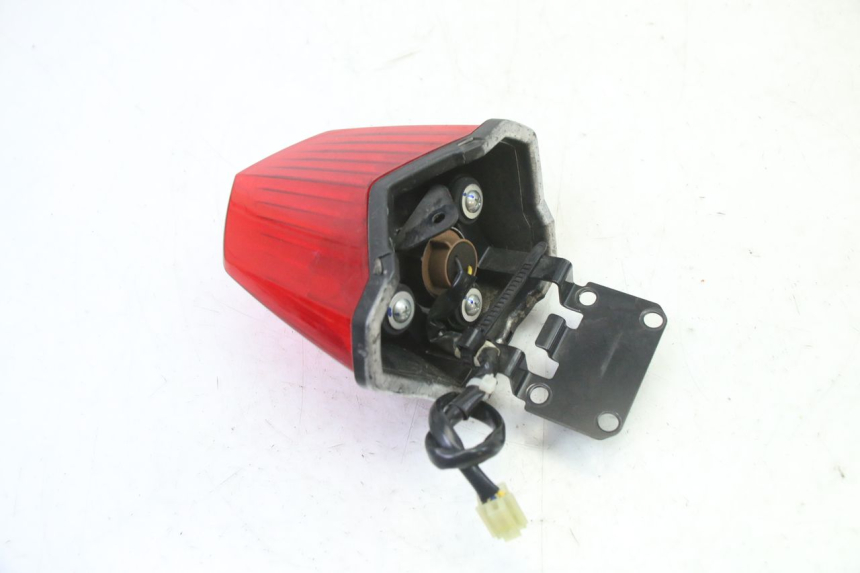 photo de LUZ TRASERA YAMAHA XJ6 ABS 600 (2008 - 2016)