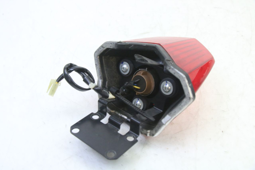 photo de LUZ TRASERA YAMAHA XJ6 ABS 600 (2008 - 2016)