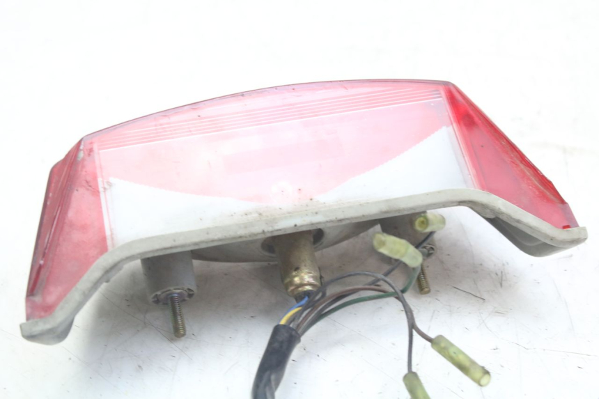 photo de LUZ TRASERA YAMAHA XJN DIVERSION 600 (2000 - 2003)