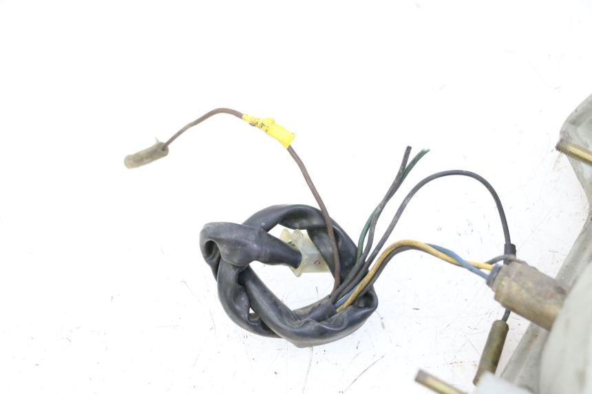 photo de LUZ TRASERA YAMAHA XJN DIVERSION 600 (2000 - 2003)