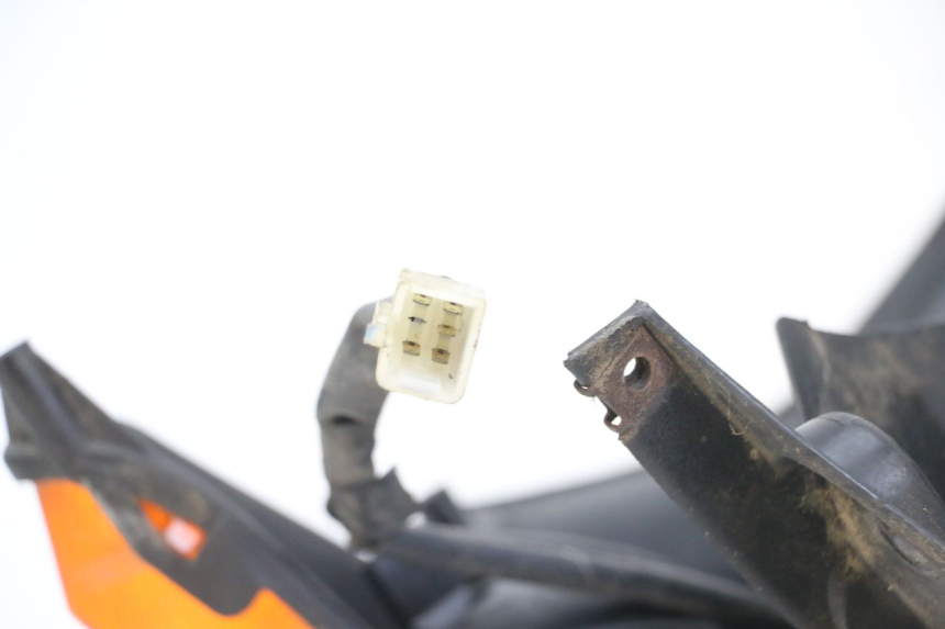 photo de LUZ TRASERA YAMAHA CYGNUS X 125 (2004 - 2007)