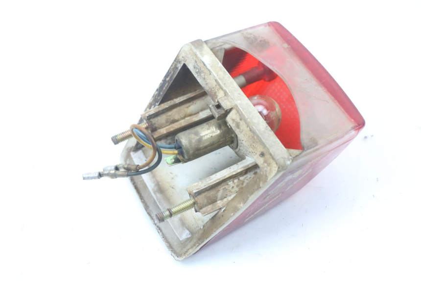 photo de LUZ TRASERA YAMAHA DTLC 125 (1982 - 1987)