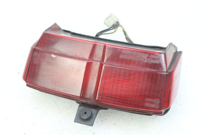 photo de LUZ TRASERA YAMAHA FJ 3CX 1200 (1986 - 1996)