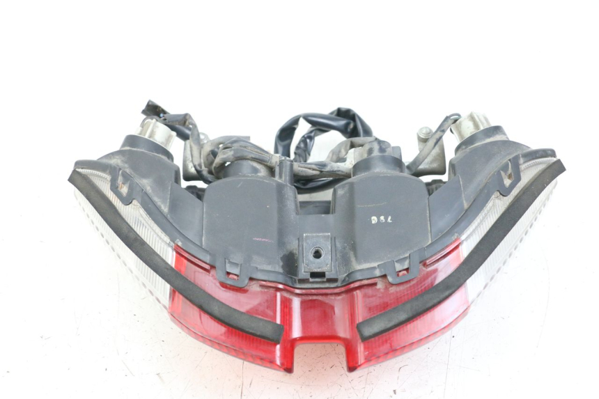 photo de LUZ TRASERA YAMAHA FJR ABS 1300 (2006 - 2012)