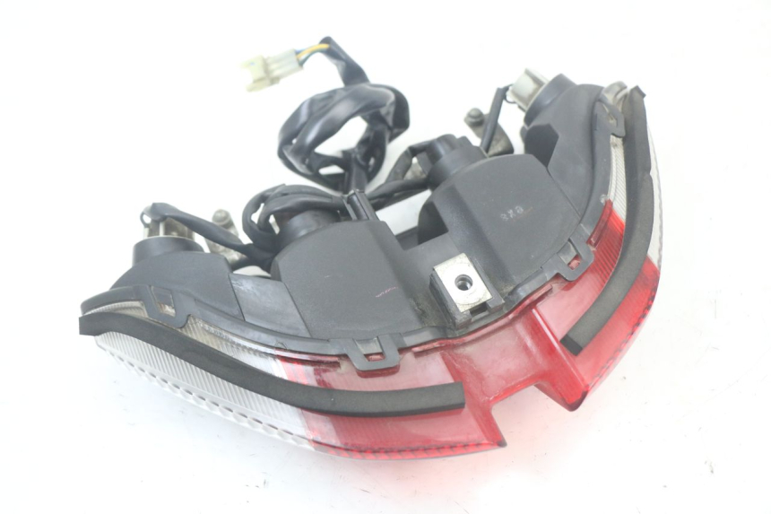 photo de LUZ TRASERA YAMAHA FJR ABS 1300 (2006 - 2012)