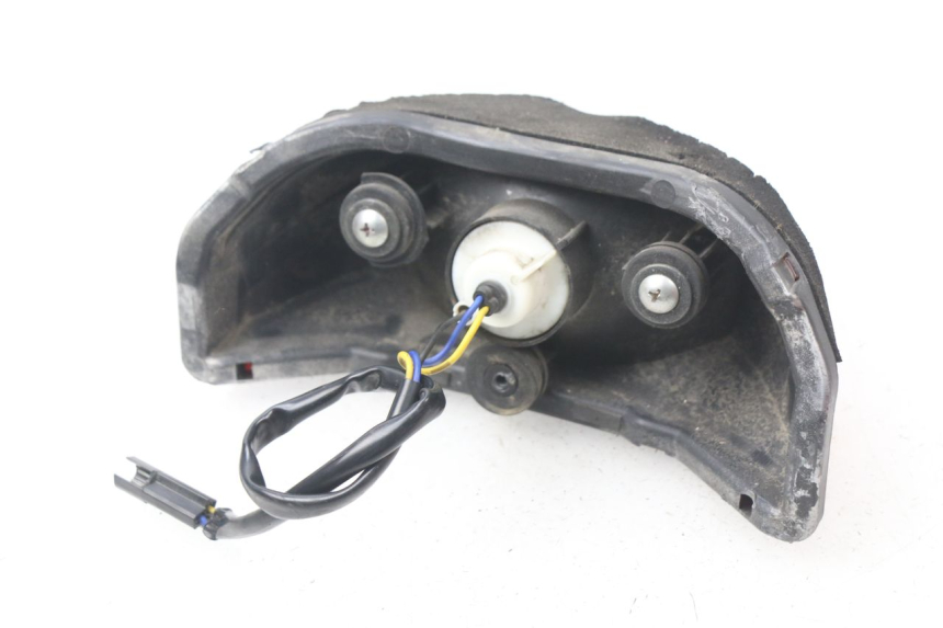 photo de LUZ TRASERA YAMAHA FZ8 800 (2010 - 2016)