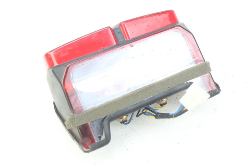 photo de LUZ TRASERA YAMAHA FZS FAZER 600 (1998 - 2001)