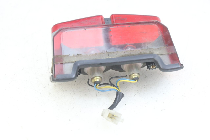 photo de LUZ TRASERA YAMAHA FZS FAZER 600 (1998 - 2001)