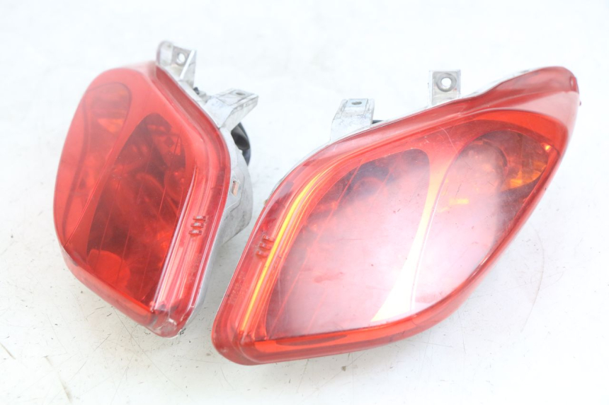 photo de LUZ TRASERA YAMAHA X-MAX XMAX 125 (2010 - 2014)