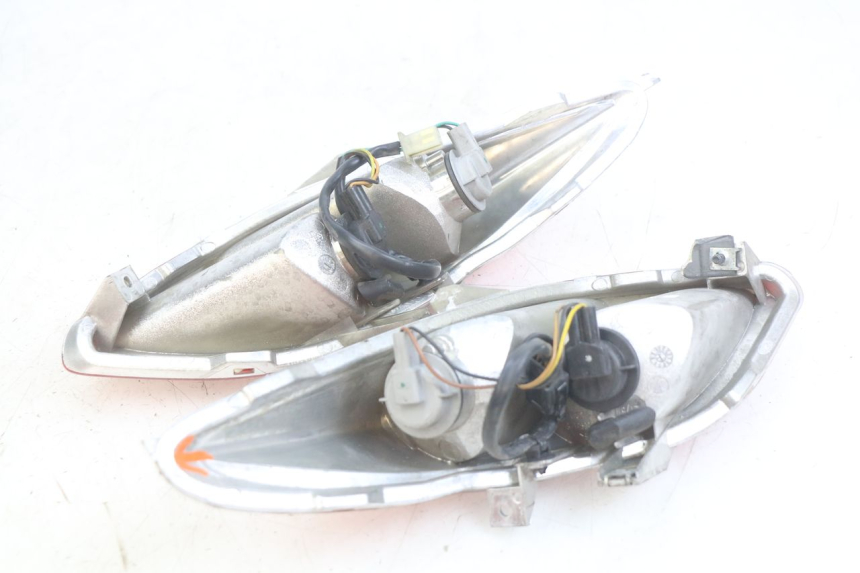 photo de LUZ TRASERA YAMAHA X-MAX XMAX 125 (2010 - 2014)