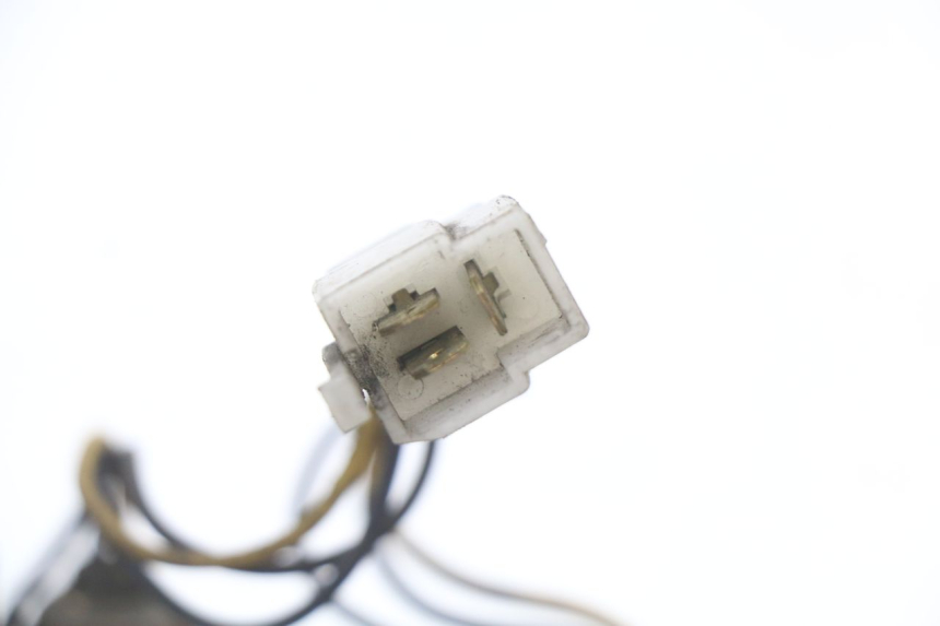 photo de LUZ TRASERA YAMAHA XJ F 900 (1983 - 1994)