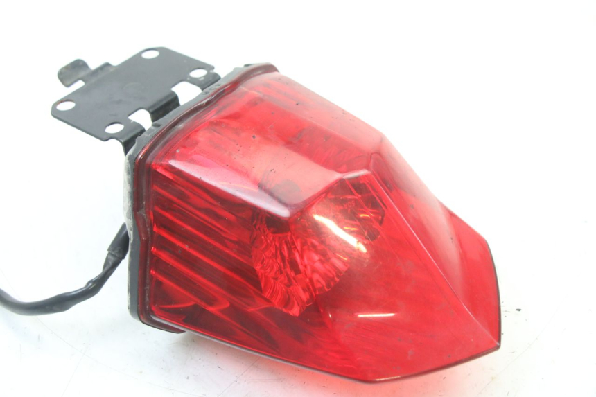 photo de LUZ TRASERA YAMAHA XJ6 ABS 600 (2008 - 2016)