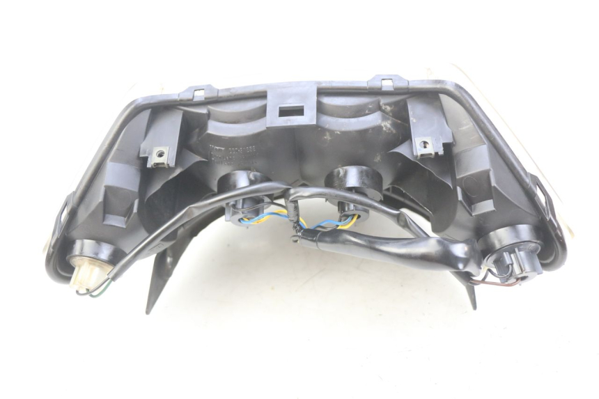 photo de LUZ TRASERA YAMAHA XP T-MAX TMAX ABS 500 (2004 - 2007)