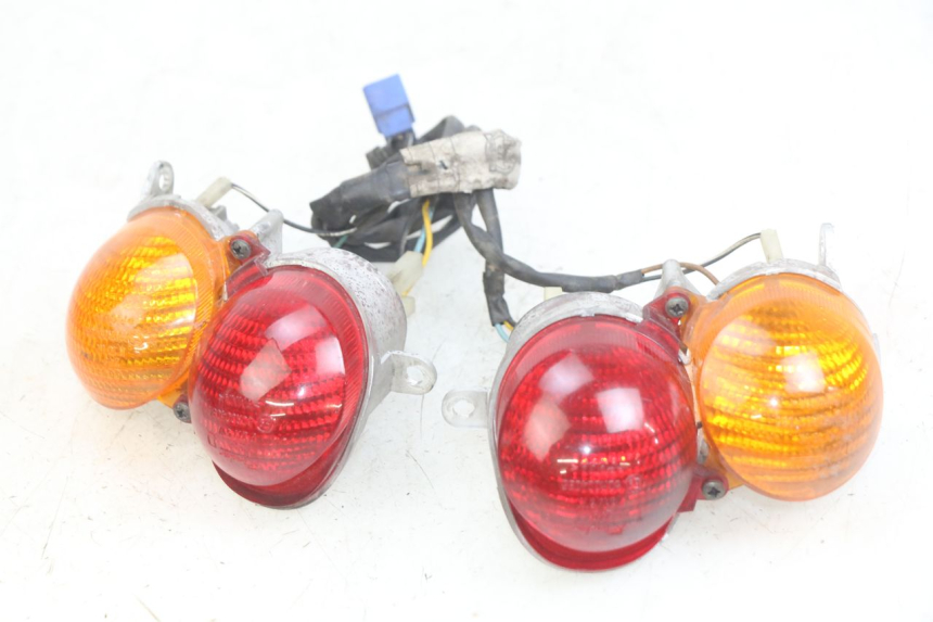 photo de LUZ TRASERA YAMAHA YP MAJESTY 125 (1998 - 2001)