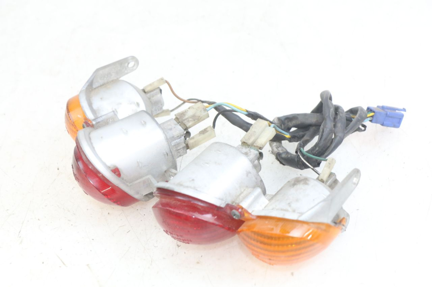 photo de LUZ TRASERA YAMAHA YP MAJESTY 125 (1998 - 2001)