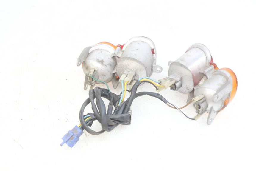 photo de LUZ TRASERA YAMAHA YP MAJESTY 125 (1998 - 2001)