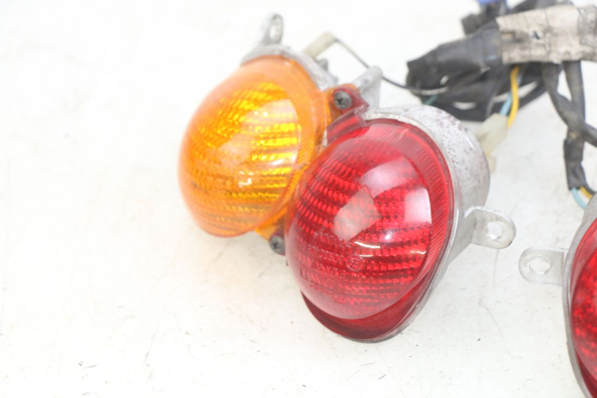 photo de LUZ TRASERA YAMAHA YP MAJESTY 125 (1998 - 2001)