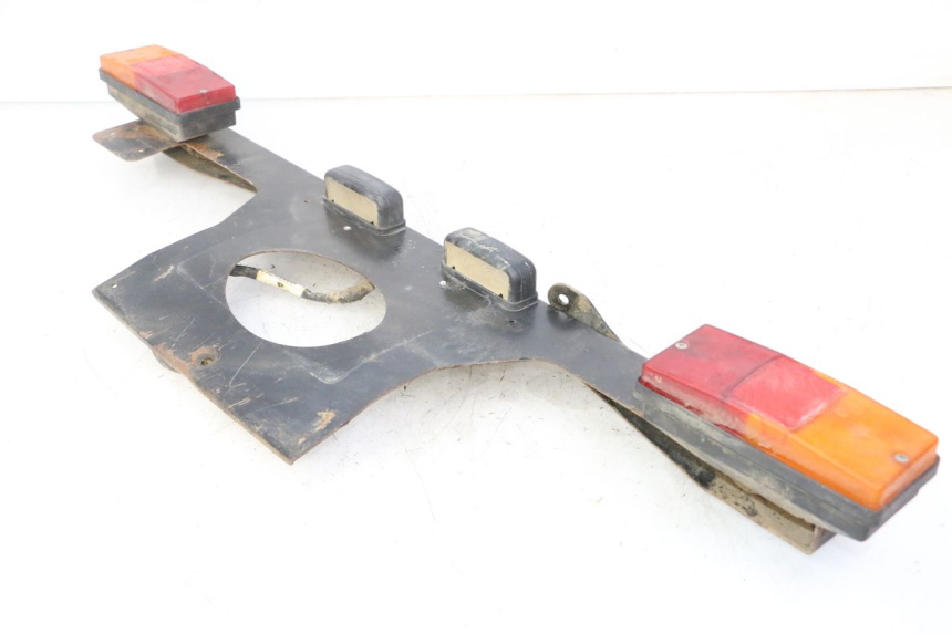 photo de LUZ TRASERA YAMAHA YFM GRIZZLY 550 (2008 - 2015)