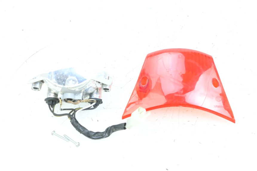 photo de LUZ TRASERA PIAGGIO ZIP 4T 50 (2018 - 2020) - Marcados y referencias originales