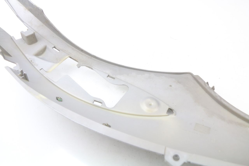 photo de CARENADO TRASERO DERECHA PIAGGIO BEVERLY 125 (1998 - 2005)