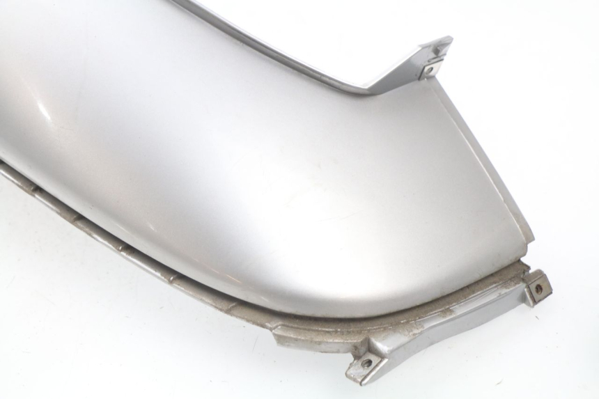 photo de CARENADO TRASERO DERECHA PIAGGIO BEVERLY 125 (1998 - 2005)