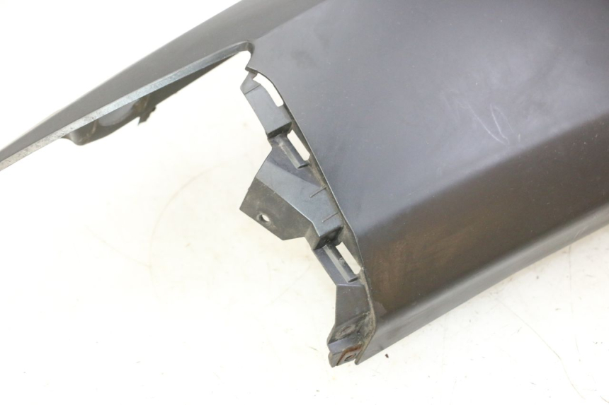 photo de CARENADO TRASERO DERECHA SUZUKI BURGMAN 125 (2007 - 2014)