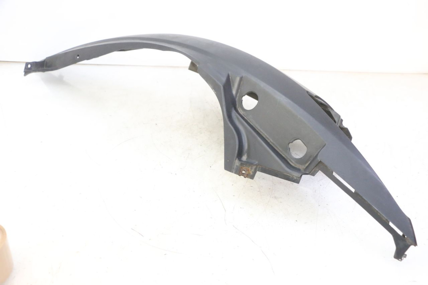 photo de CARENADO TRASERO DERECHA SUZUKI BURGMAN 125 (2007 - 2014)