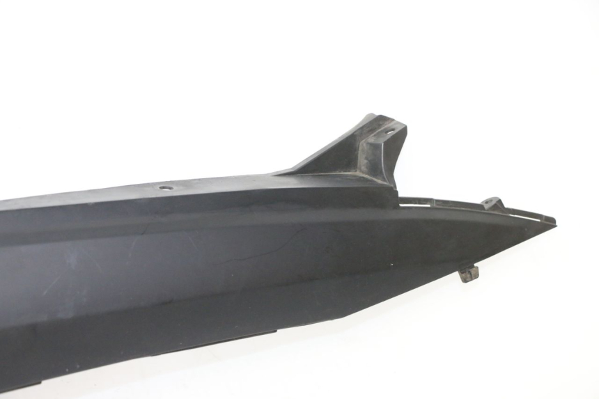 photo de CARENADO TRASERO DERECHA SUZUKI BURGMAN 125 (2007 - 2014)