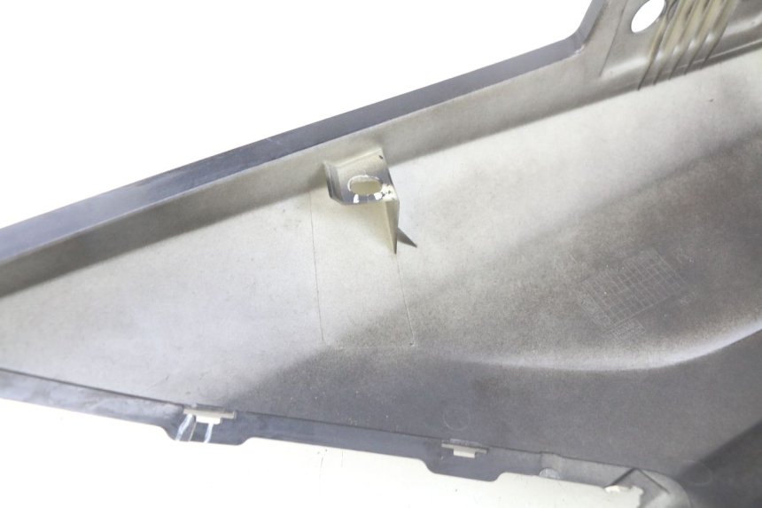 photo de FLANCO TRASERO DERECHO PEUGEOT CITYSTAR 125 (2011 - 2017)