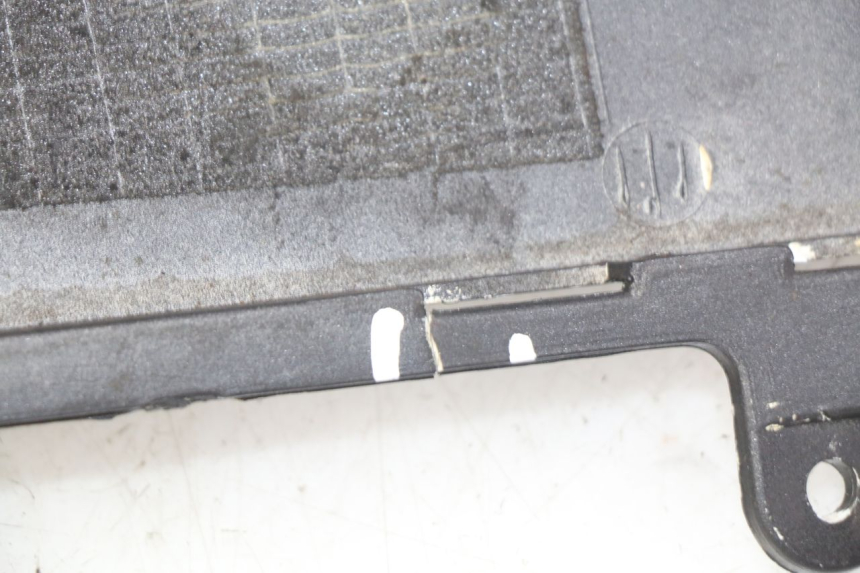 photo de FLANCO TRASERO DERECHO HONDA FES PANTHEON 2T 125 (1998 - 2002)