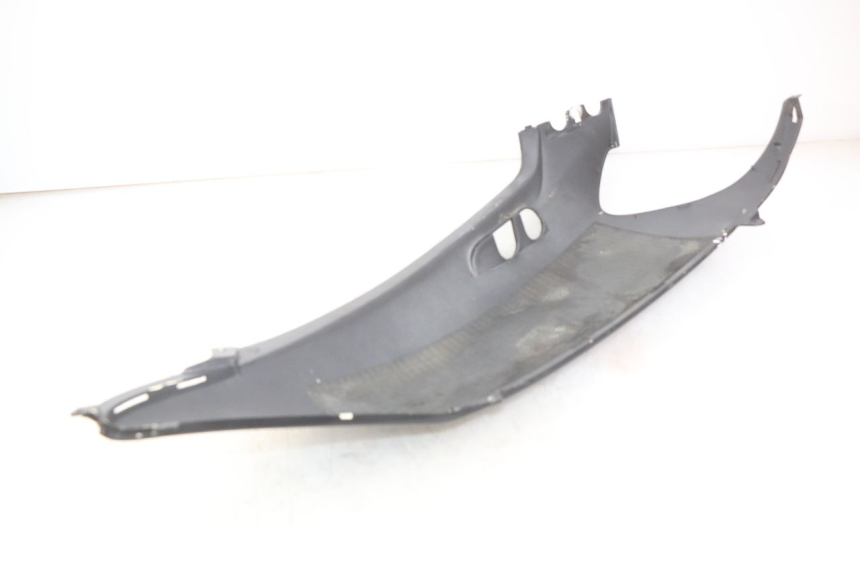 photo de FLANCO TRASERO DERECHO HONDA FES PANTHEON 2T 125 (1998 - 2002)