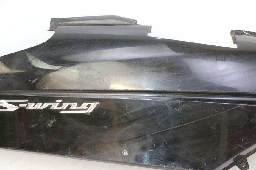 photo de FLANCO TRASERO DERECHO HONDA FES S-WING SWING ABS 125 (2007 - 2015)