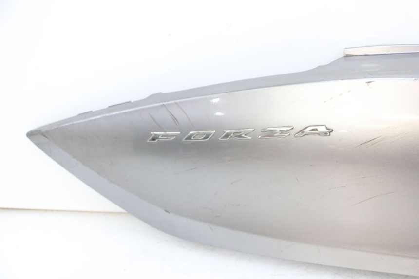 photo de CARENADO TRASERO DERECHA HONDA FORZA ABS 300 (2013 - 2019)