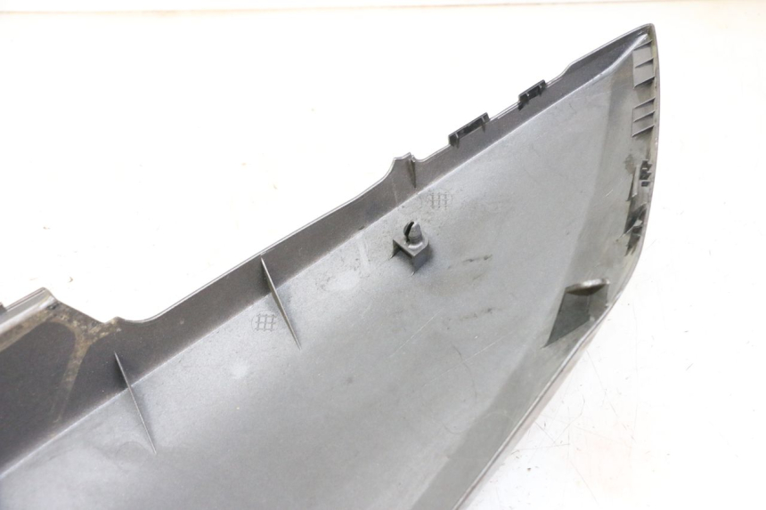 photo de CARENADO TRASERO DERECHA HONDA FORZA ABS 300 (2013 - 2019)
