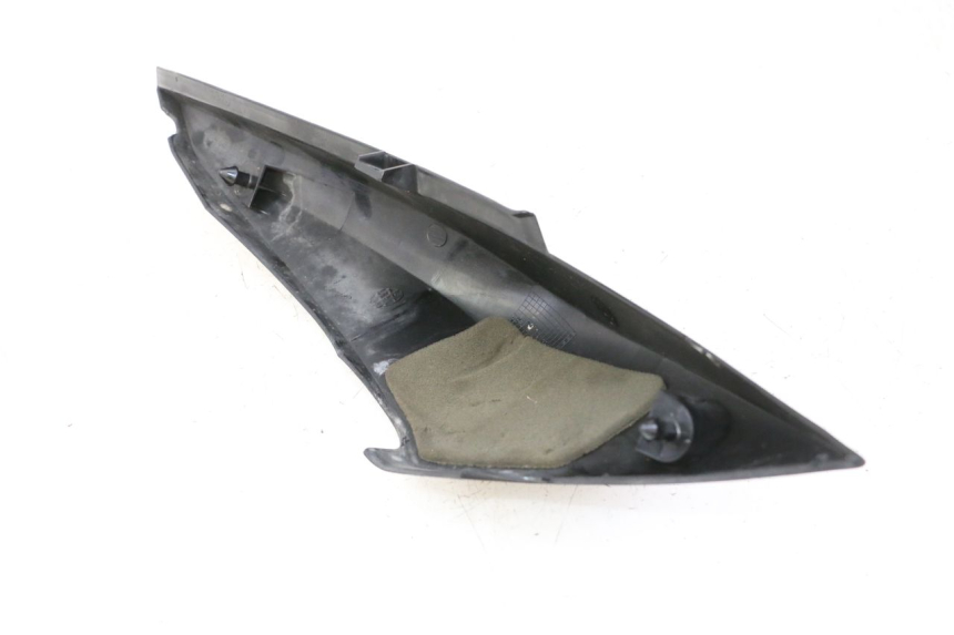 photo de CARENADO TRASERO DERECHA YAMAHA FZ6 FAZER S2 600 (2007 - 2011)