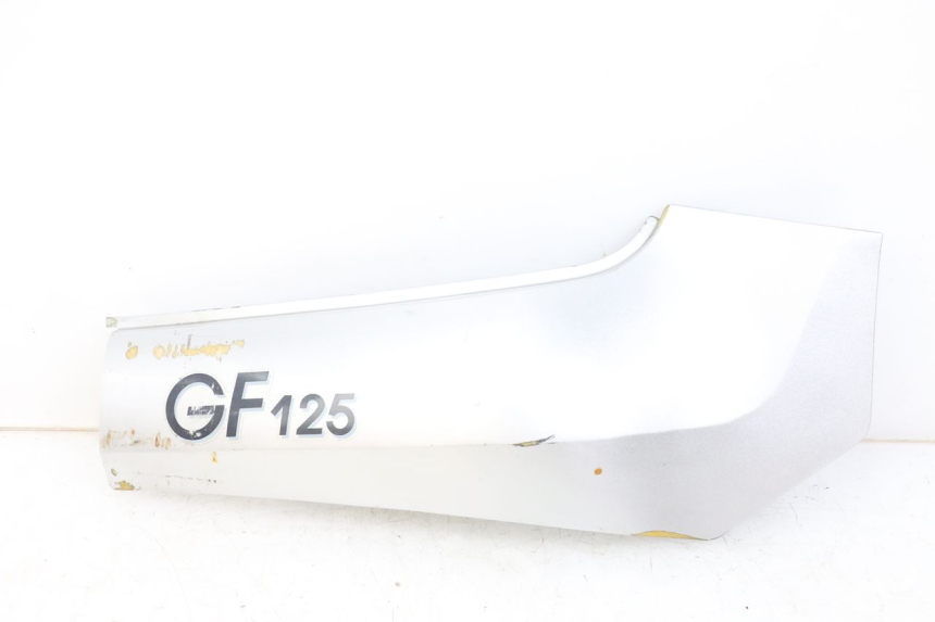 photo de CARENADO TRASERO DERECHA HYOSUNG GF 125 (2001 - 2005)